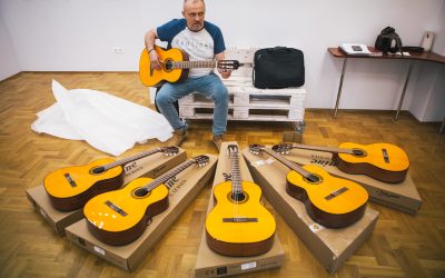 Gitary dla ukraińskiej młodzieży